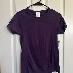 Old Navy Fluid Seamless Fitted T-shirt